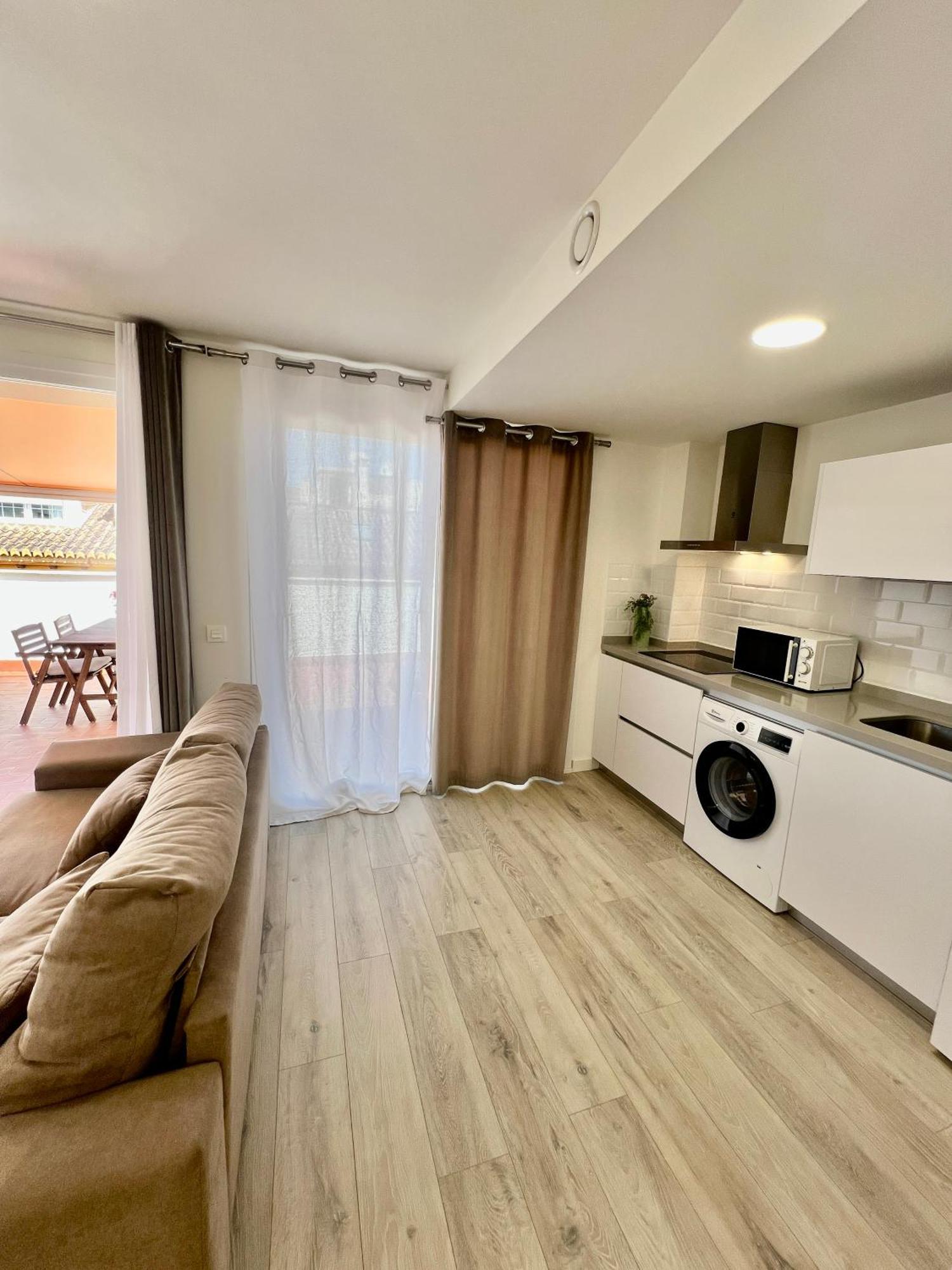 Apartamentos Rincon Del Mar Torre Del Mar Exterior foto